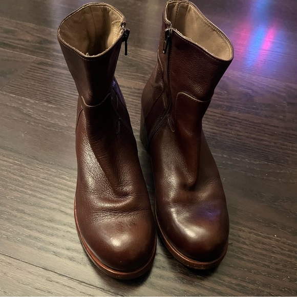 MOMA Italian real leather boots,excellent condition,size 39(8.5),chestnut colour - Picture 7 of 14